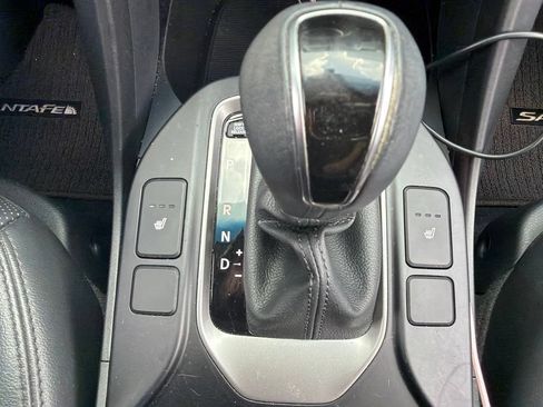 Used 2017 Hyundai Santa Fe Sport 2.0T FWD image 13