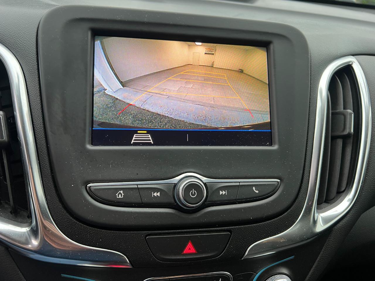 Used 2021 Chevrolet Equinox LT FWD image 61