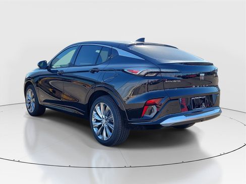 New 2026 Buick Envista Avenir image 3