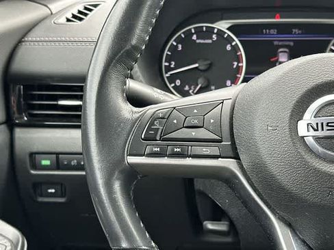 Used 2022 Nissan Sentra SV FWD image 8
