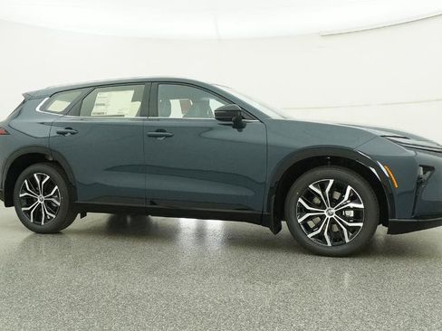 New 2026 Toyota Crown Signia image 33