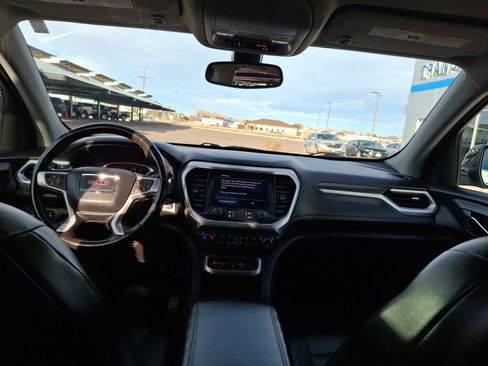 Certified 2020 GMC Acadia SLT AWD/4WD image 14