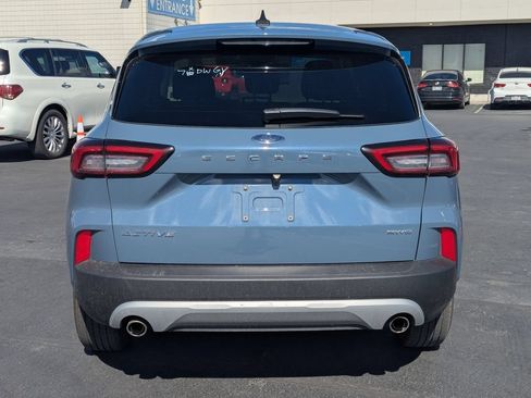 Used 2025 Ford Escape Active AWD/4WD image 6