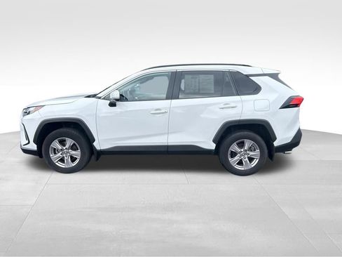 Used 2024 Toyota RAV4 XLE w/ Convenience Package AWD/4WD image 2