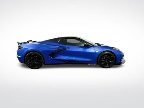 Used 2023 Chevrolet Corvette Stingray Premium Conv w/ Z51 Performance Package RWD image 9