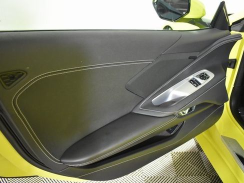 Used 2020 Chevrolet Corvette Stingray Coupe image 18