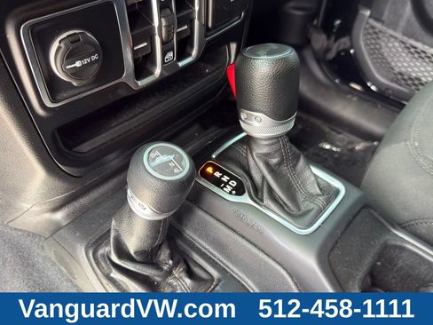 Used 2022 Jeep Wrangler Unlimited Sport AWD/4WD image 12
