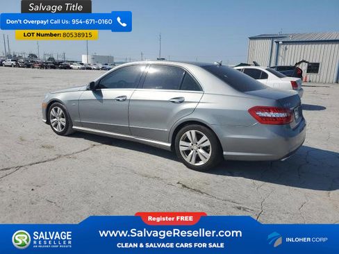 Used 2012 Mercedes-Benz E 350 BlueTEC Sedan image 3