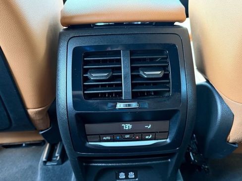 Used 2024 BMW X3 sDrive30i w/ Premium Package RWD image 16