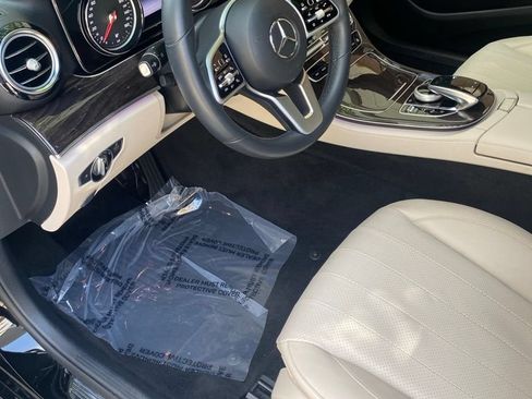 Used 2019 Mercedes-Benz E 300 4MATIC image 18