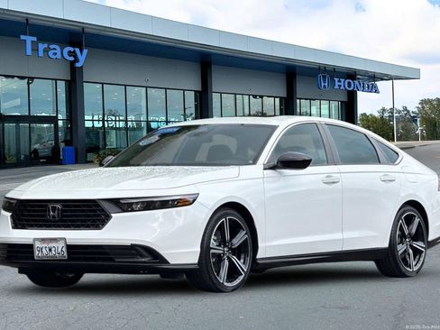 Certified 2024 Honda Accord Sport image 14