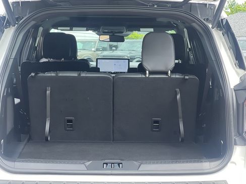 New 2026 Ford Explorer ST-Line w/ ST-Line Street Pack AWD/4WD image 21