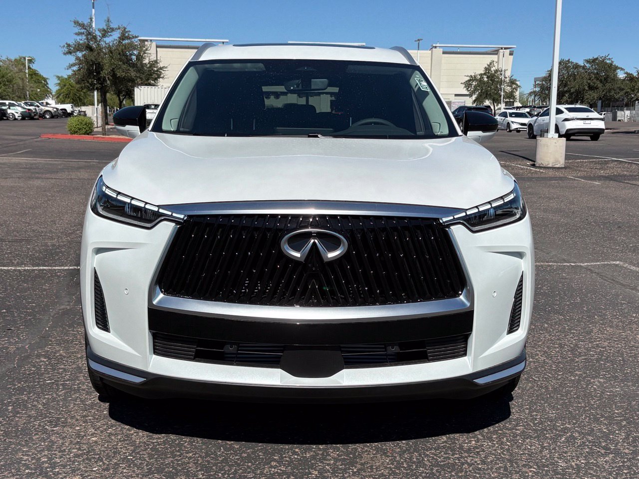 New 2027 INFINITI QX60 Luxe FWD image 9