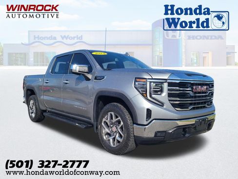 Used 2023 GMC Sierra 1500 SLT w/ SLT Convenience Package AWD/4WD image 1