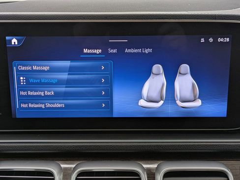 Used 2024 Mercedes-Benz GLS 450 4MATIC image 6