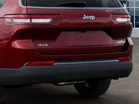 New 2026 Jeep Grand Cherokee L Limited AWD/4WD image 13