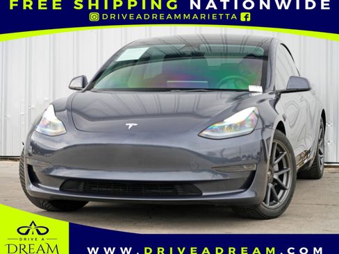 Used 2023 Tesla Model 3 Standard Range image 1