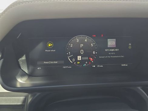 Used 2023 Land Rover Defender 110 X-Dynamic SE image 18