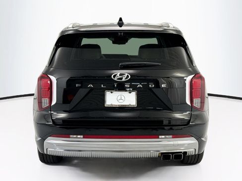 Used 2023 Hyundai Palisade Calligraphy FWD image 6