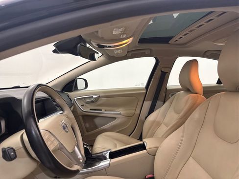 Used 2015 Volvo S60 T5 Premier image 39