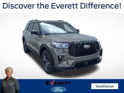 New 2026 Ford Explorer ST w/ Sun And Sound Package