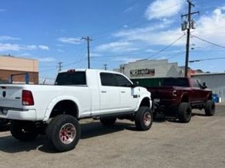 Used 2018 RAM 2500 Big Horn w/ Sport Appearance Group AWD/4WD video 1