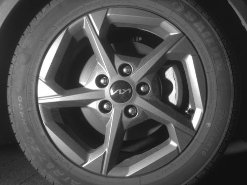 Used 2025 Kia K4 LXS FWD image 13