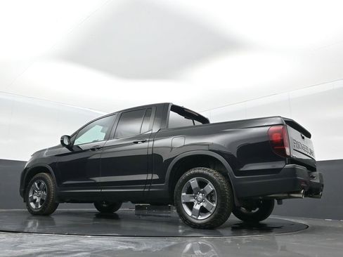 Certified 2025 Honda Ridgeline TrailSport image 17