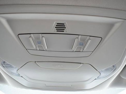 Used 2018 Ford Escape SEL image 32