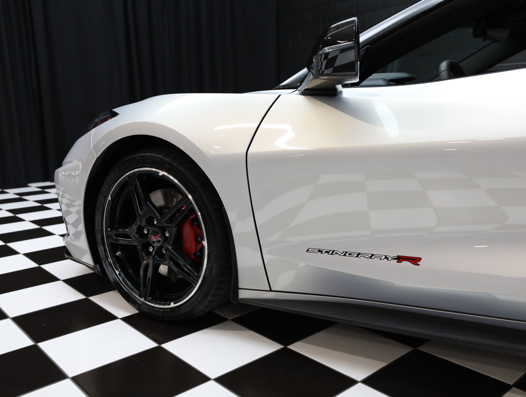Used 2021 Chevrolet Corvette Stingray Premium Conv w/ Z51 Performance Package RWD image 37