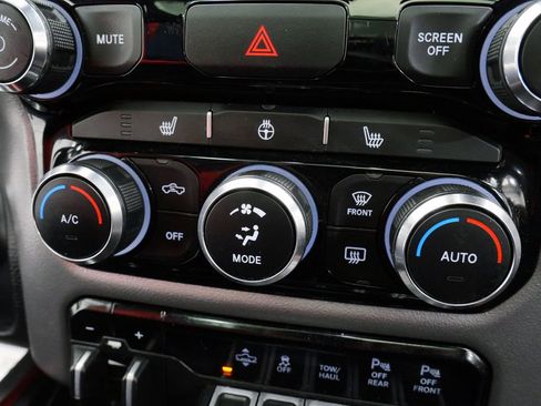 Used 2019 RAM 1500 Rebel w/ Level 2 Equipment Group AWD/4WD image 32