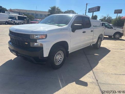 Used 2021 Chevrolet Silverado 1500 W/T w/ WT Fleet Convenience Package image 3