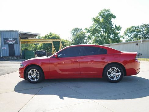 Used 2022 Dodge Charger SXT w/ Leather Interior Group RWD image 22