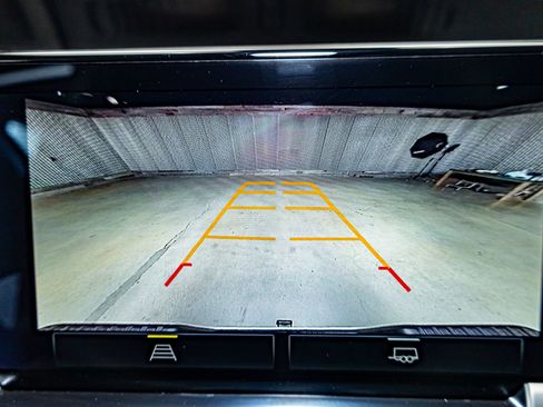 Used 2024 Chevrolet Silverado 1500 RST w/ Z71 Off-Road Package image 23