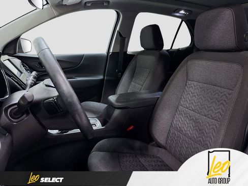 Used 2023 Chevrolet Equinox LT FWD image 20