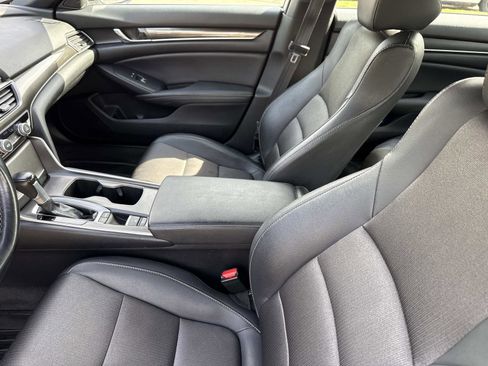 Used 2020 Honda Accord Sport image 21