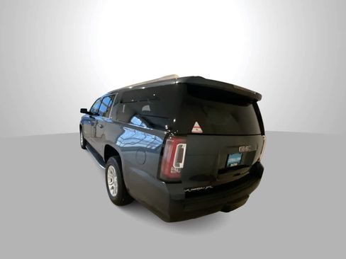 Used 2019 GMC Yukon XL SLT w/ Open Road Package image 6