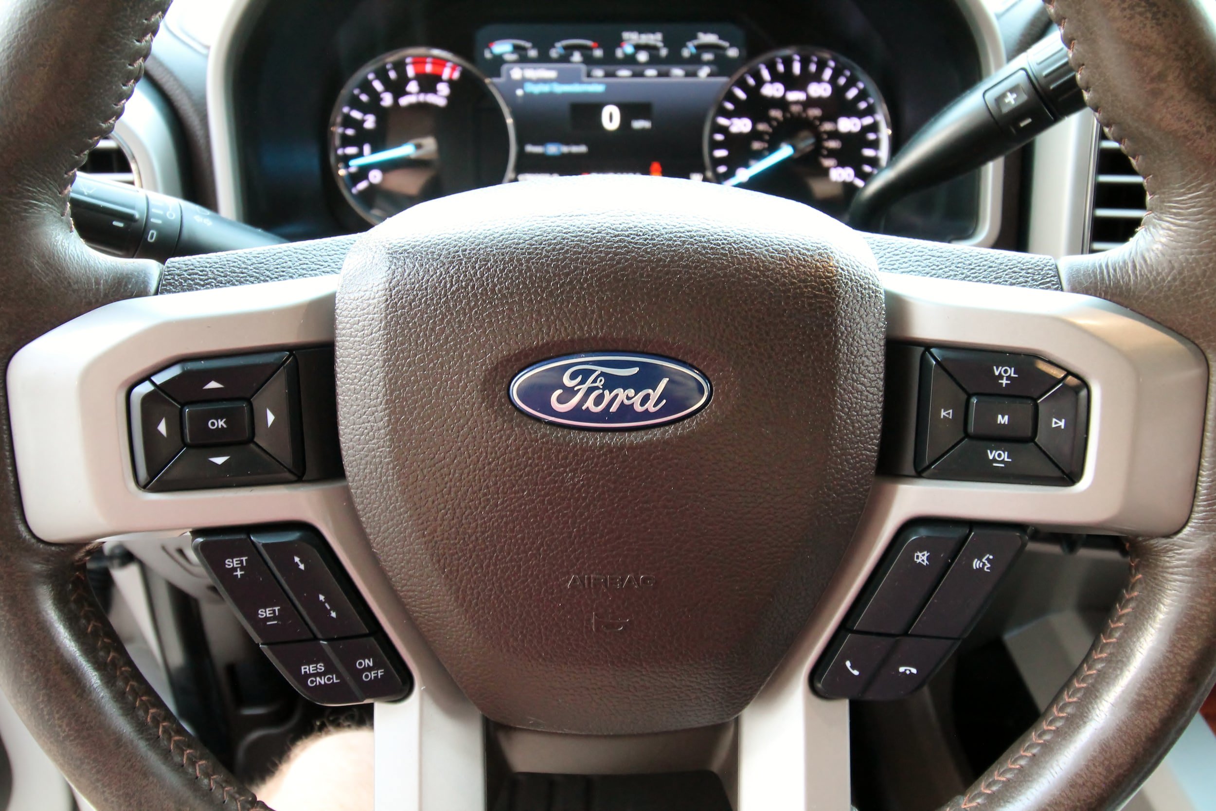 Used 2019 Ford F350 King Ranch w/ King Ranch Ultimate Package AWD/4WD image 28