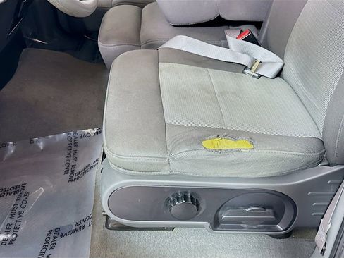 Used 2005 Ford F150 XLT image 17