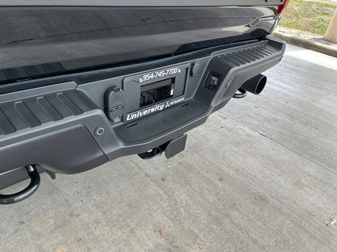 Used 2025 Ford F150 Raptor image 20