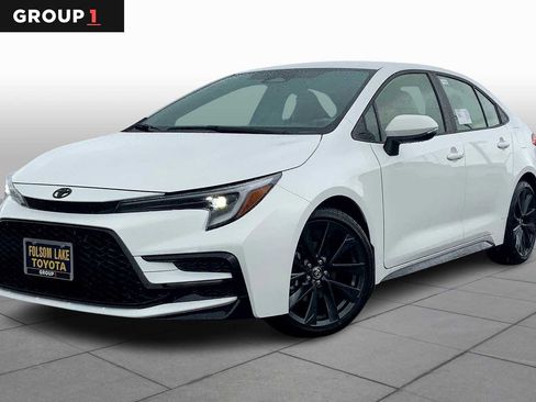 New 2026 Toyota Corolla SE image 1