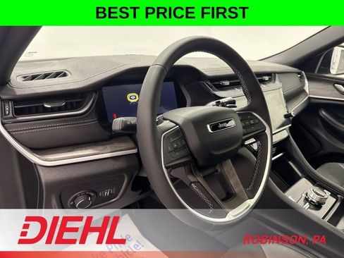 New 2026 Jeep Grand Cherokee Altitude AWD/4WD image 21