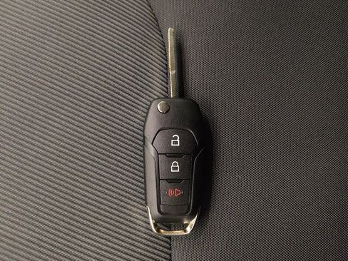 Used 2022 Ford Maverick XL FWD image 32