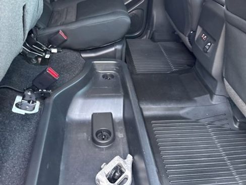 Certified 2023 Nissan Frontier PRO-4X w/ Pro Convenience Package image 18