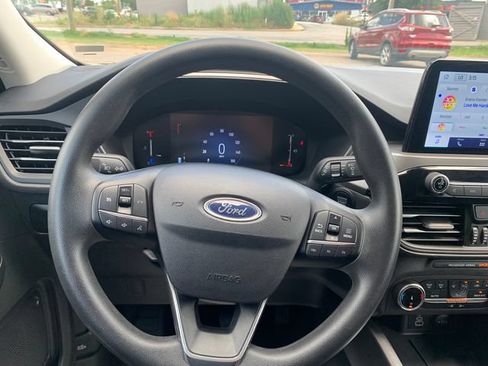 Certified 2025 Ford Escape Active FWD image 15