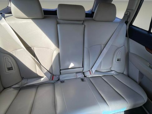 Used 2013 Subaru Outback 2.5i Limited image 15