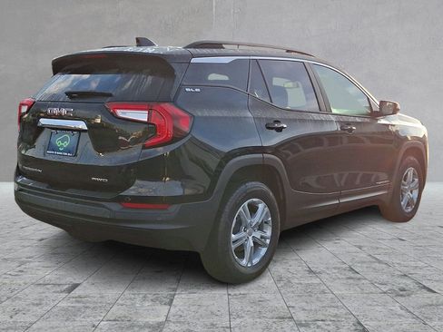 Certified 2023 GMC Terrain SLE w/ Driver Convenience Package AWD/4WD image 5