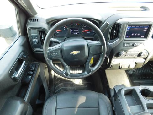 Used 2022 Chevrolet Silverado 2500 W/T w/ WT Convenience Package RWD image 15