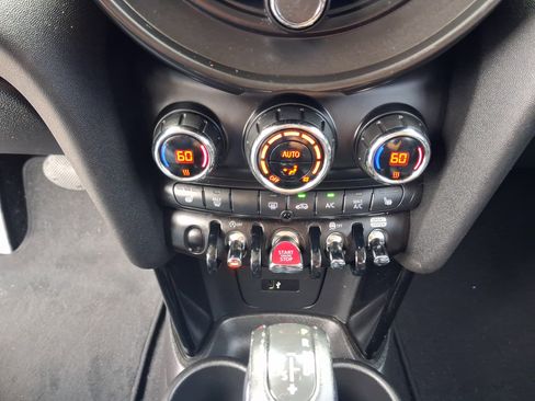 Used 2019 MINI Cooper S FWD image 18