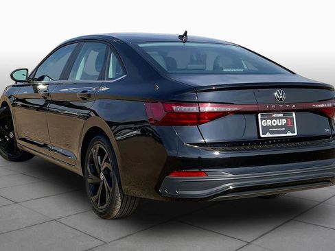 New 2026 Volkswagen Jetta SE FWD image 11